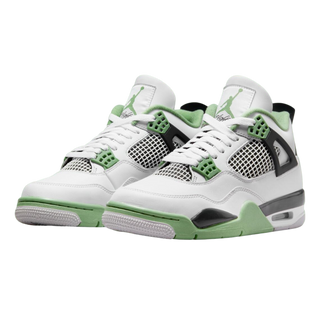 WMNS Air Jordan 4 "Seafoam"