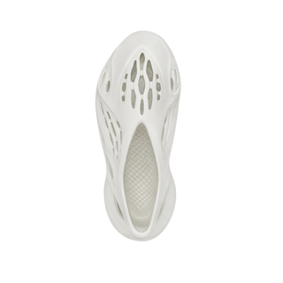 Yeezy Foam Runner "Sand"