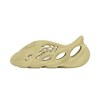 Yeezy Foam Runner "Sulfur"
