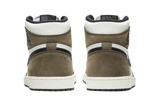 Air Jordan 1 Retro High "Dark Mocha"